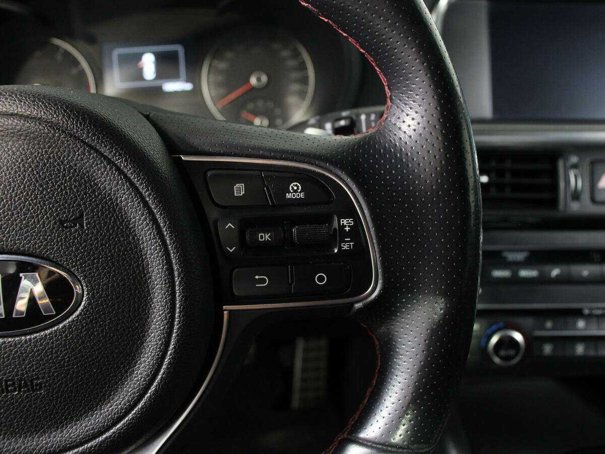 Kia Optima с пробегом — 2016 год. Фото: #22