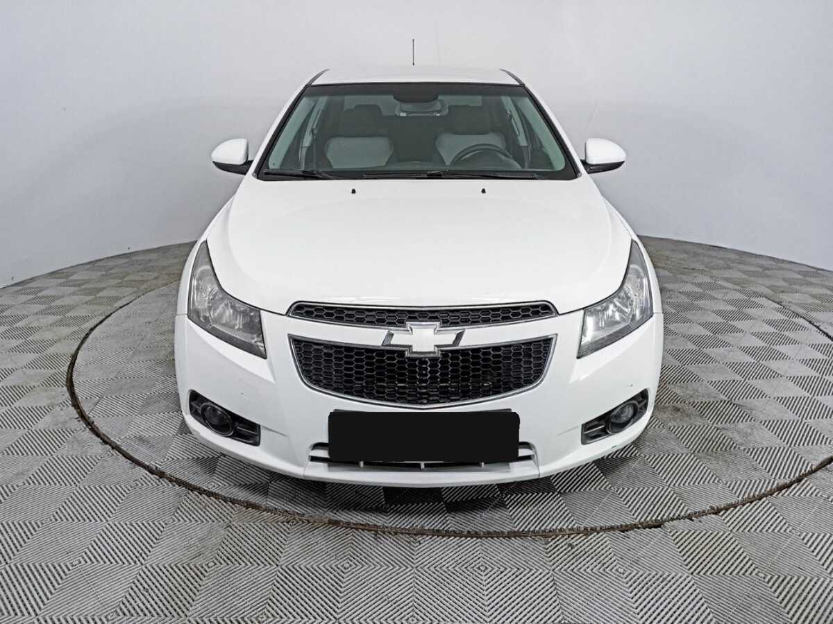 Chevrolet Cruze с пробегом — 2012 год. Фото: #1