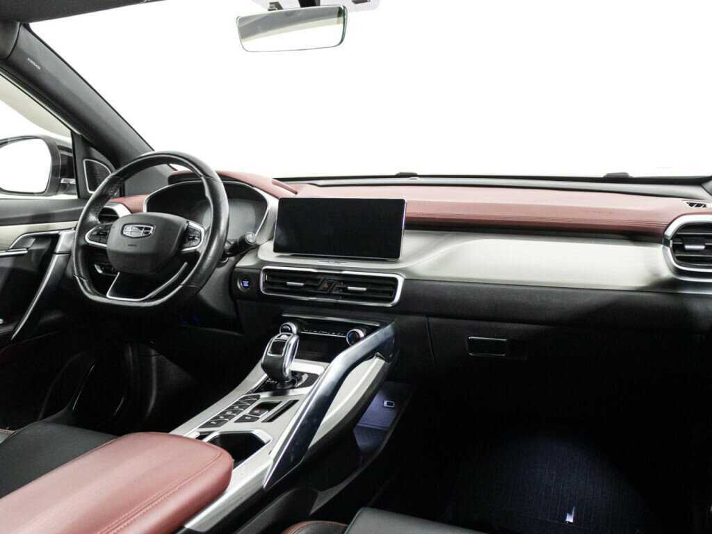 Geely Coolray с пробегом — 2021 год. Фото: #8