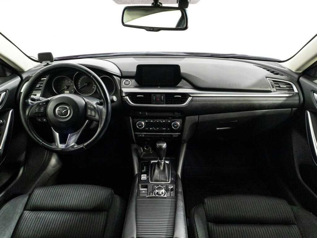 Mazda 6 с пробегом — 2015 год. Фото: #12