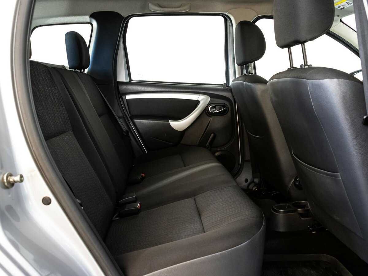 Nissan Terrano с пробегом — 2014 год. Фото: #11