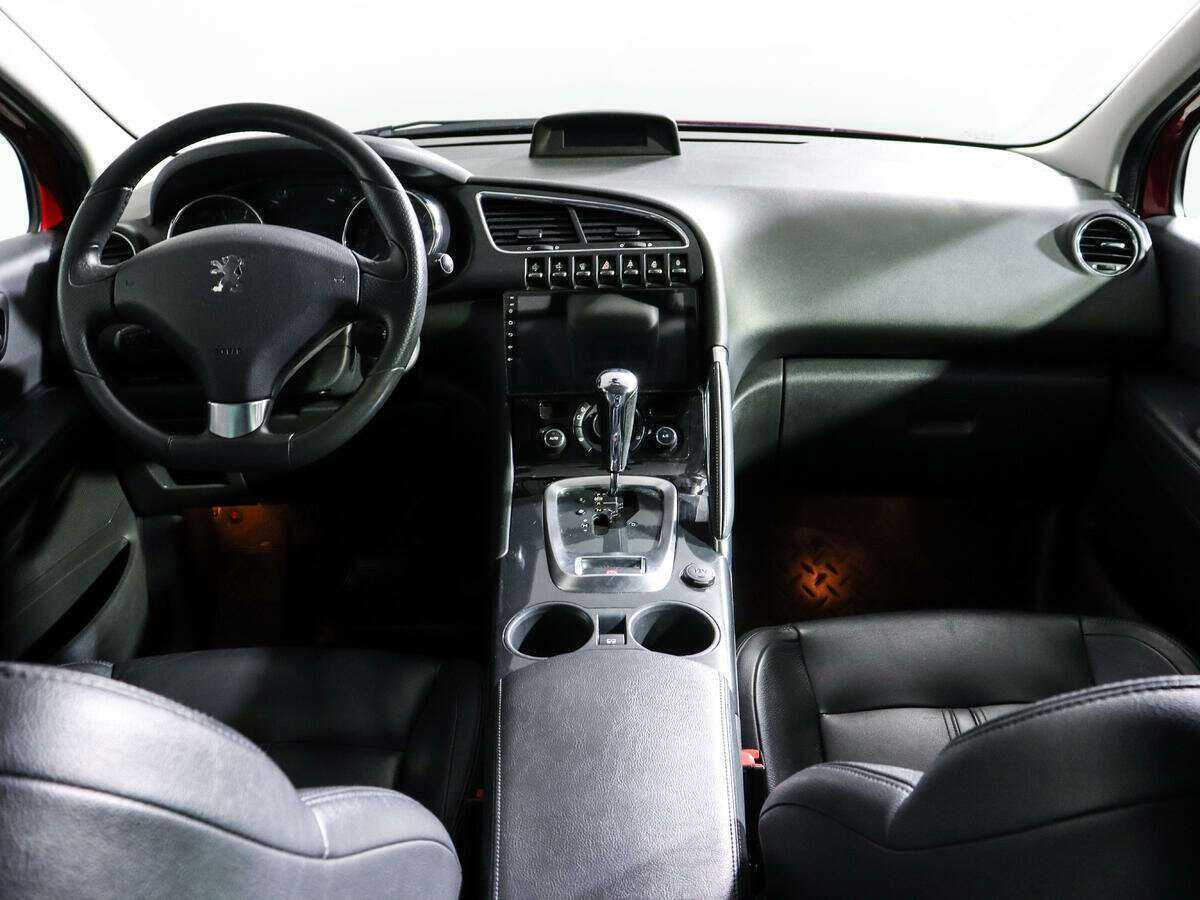 Peugeot 3008 с пробегом — 2012 год. Фото: #9