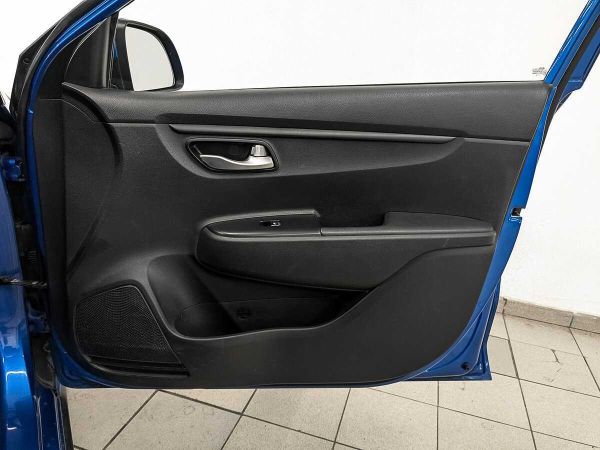 Kia Rio с пробегом — 2020 год. Фото: #23