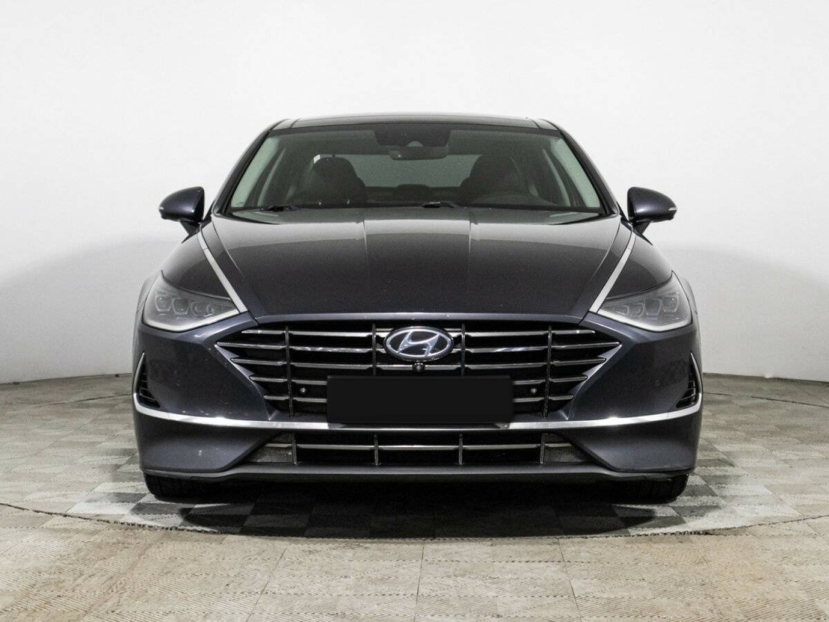 Hyundai Sonata с пробегом — 2019 год. Фото: #1
