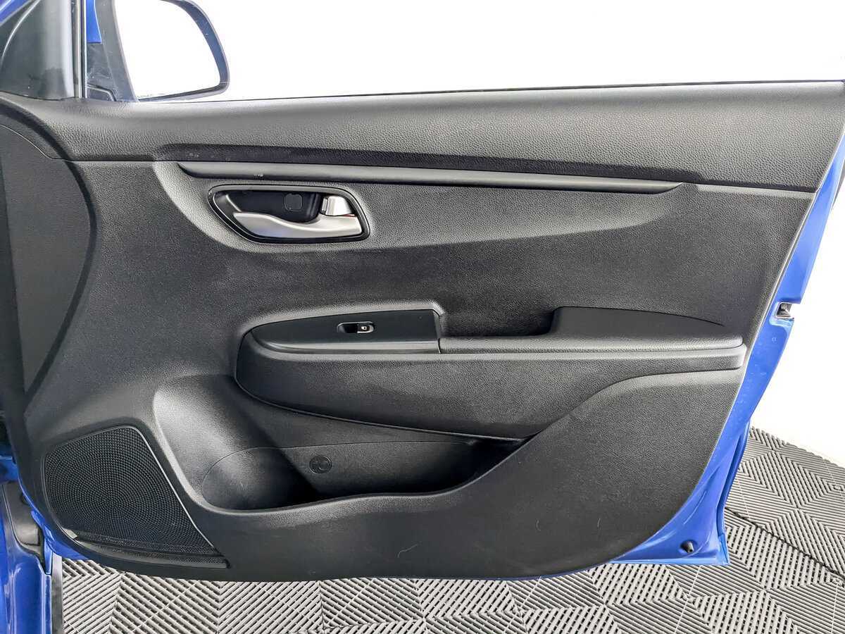 Kia Rio с пробегом — 2019 год. Фото: #21