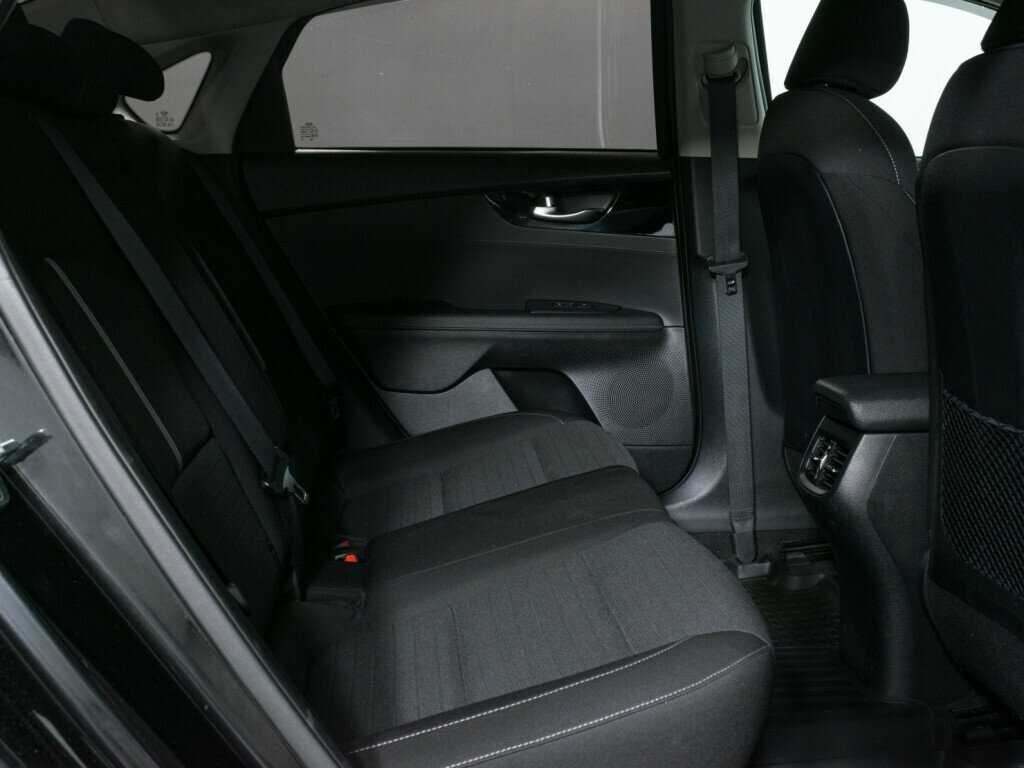 Kia Cerato с пробегом — 2019 год. Фото: #9