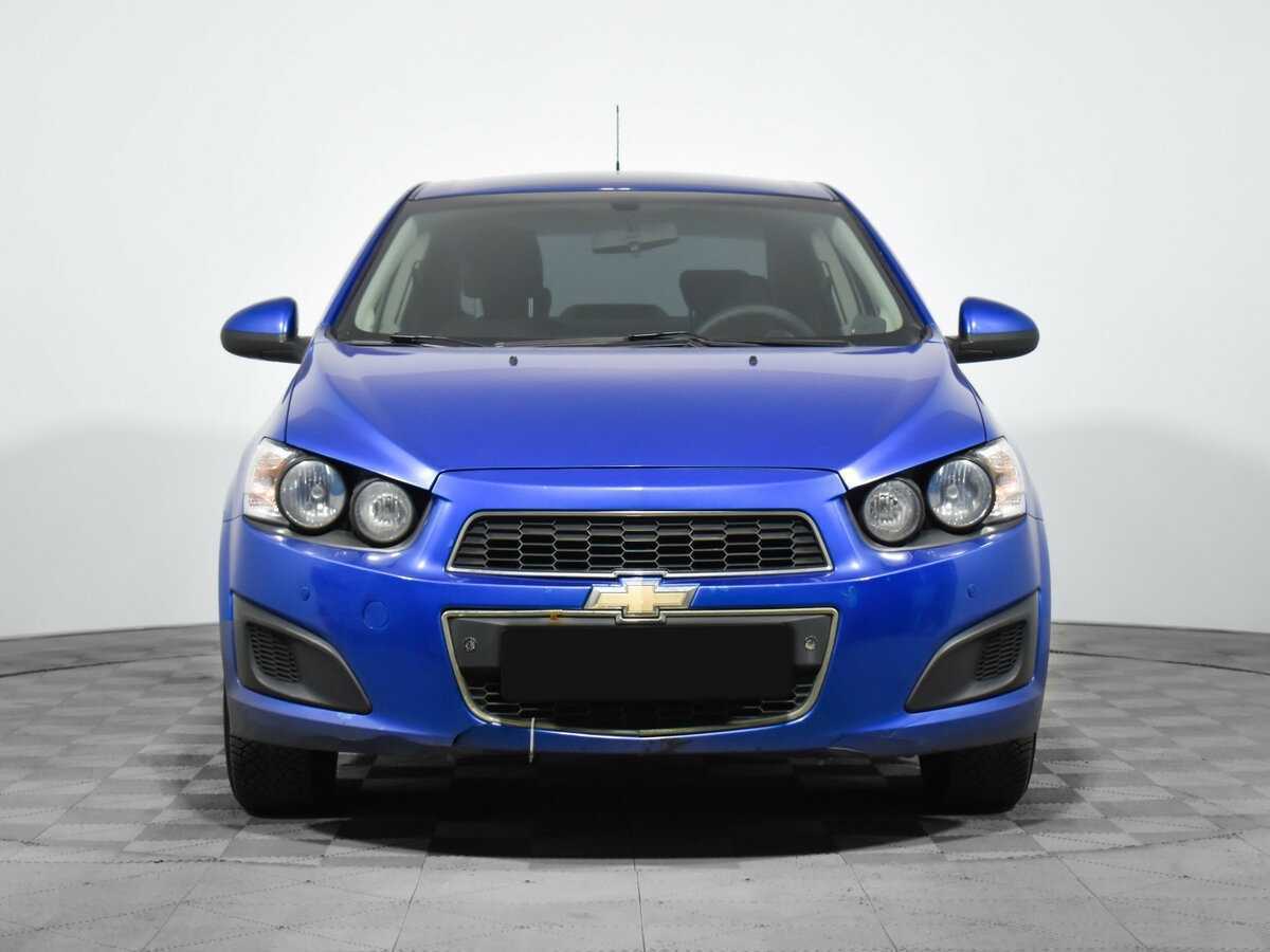 Chevrolet Aveo с пробегом — 2012 год. Фото: #1