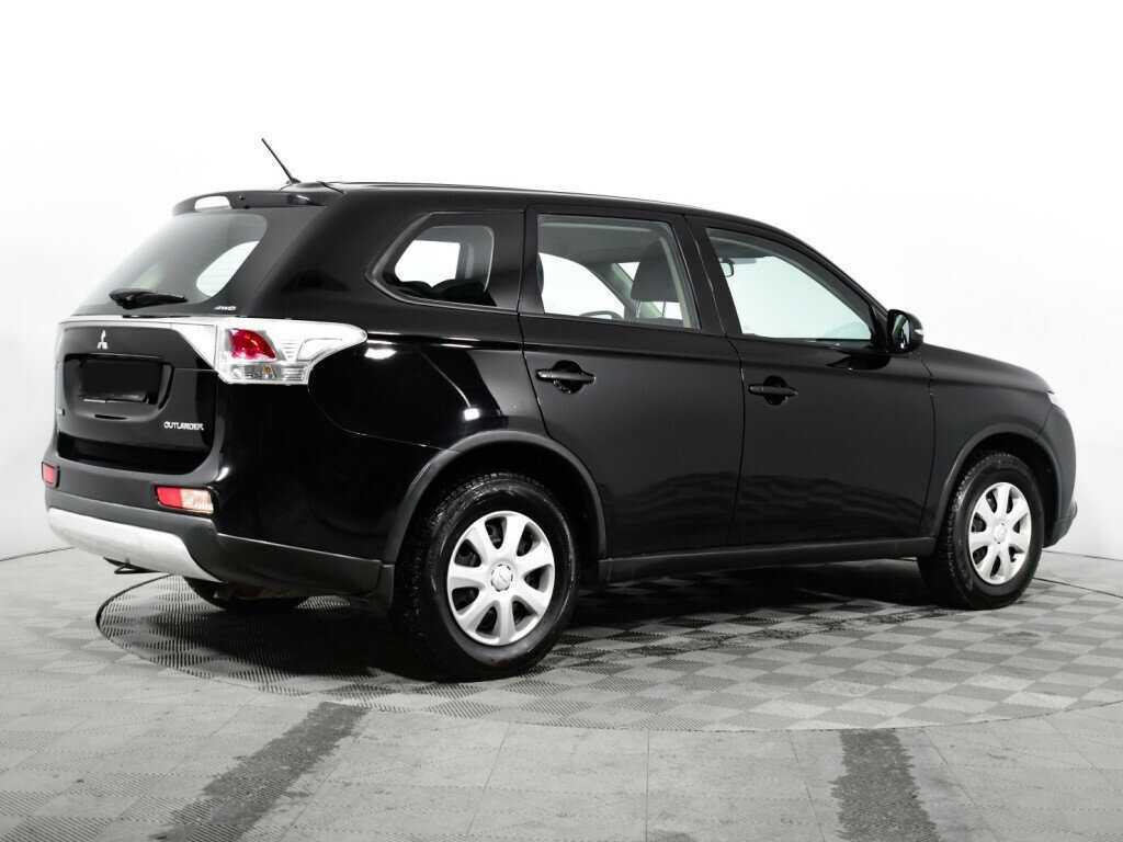Mitsubishi Outlander с пробегом — 2014 год. Фото: #4