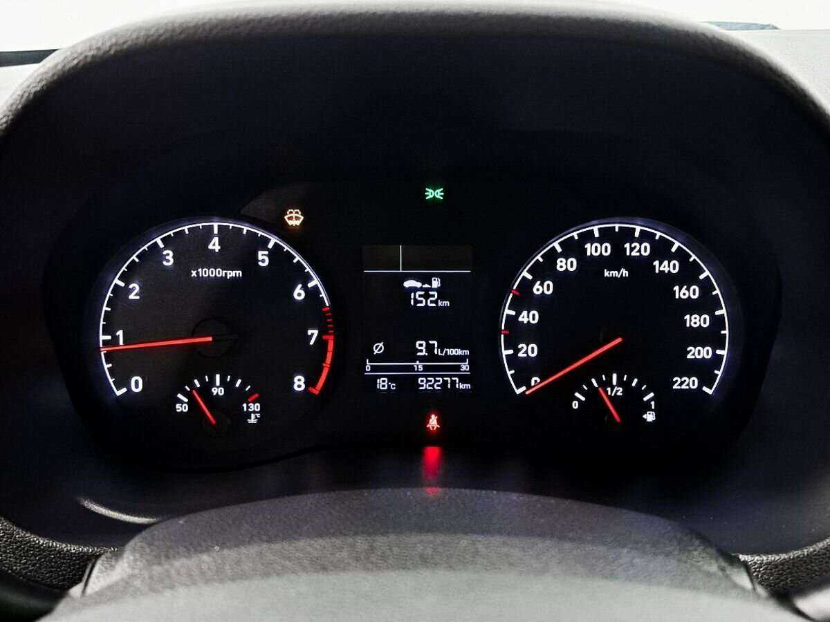 Hyundai Solaris с пробегом — 2018 год. Фото: #10