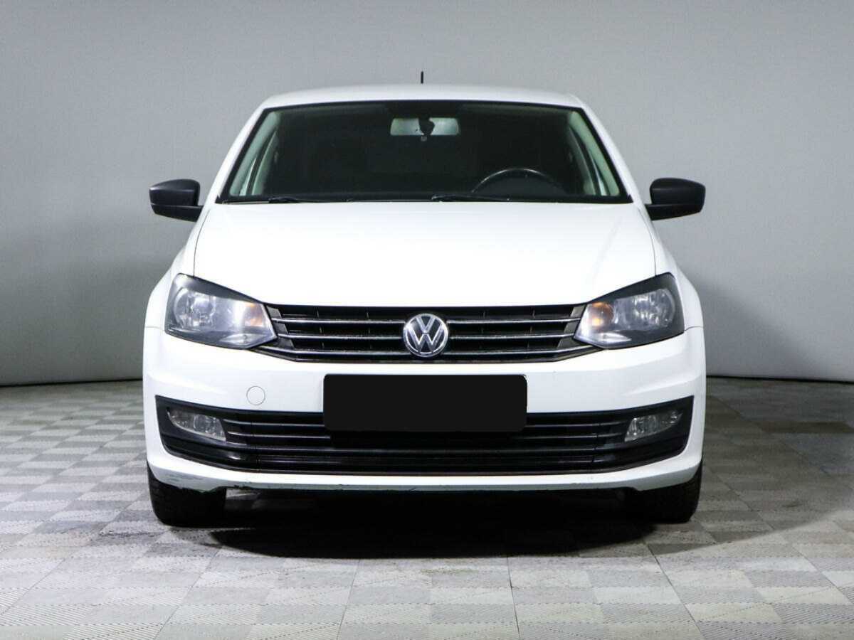 Volkswagen Polo с пробегом — 2018 год. Фото: #1