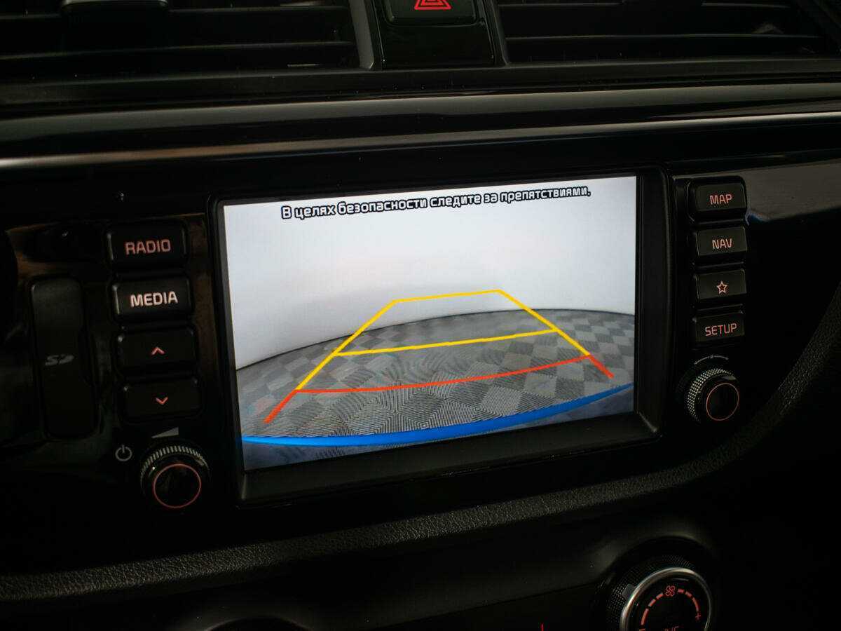 Kia Rio с пробегом — 2017 год. Фото: #11