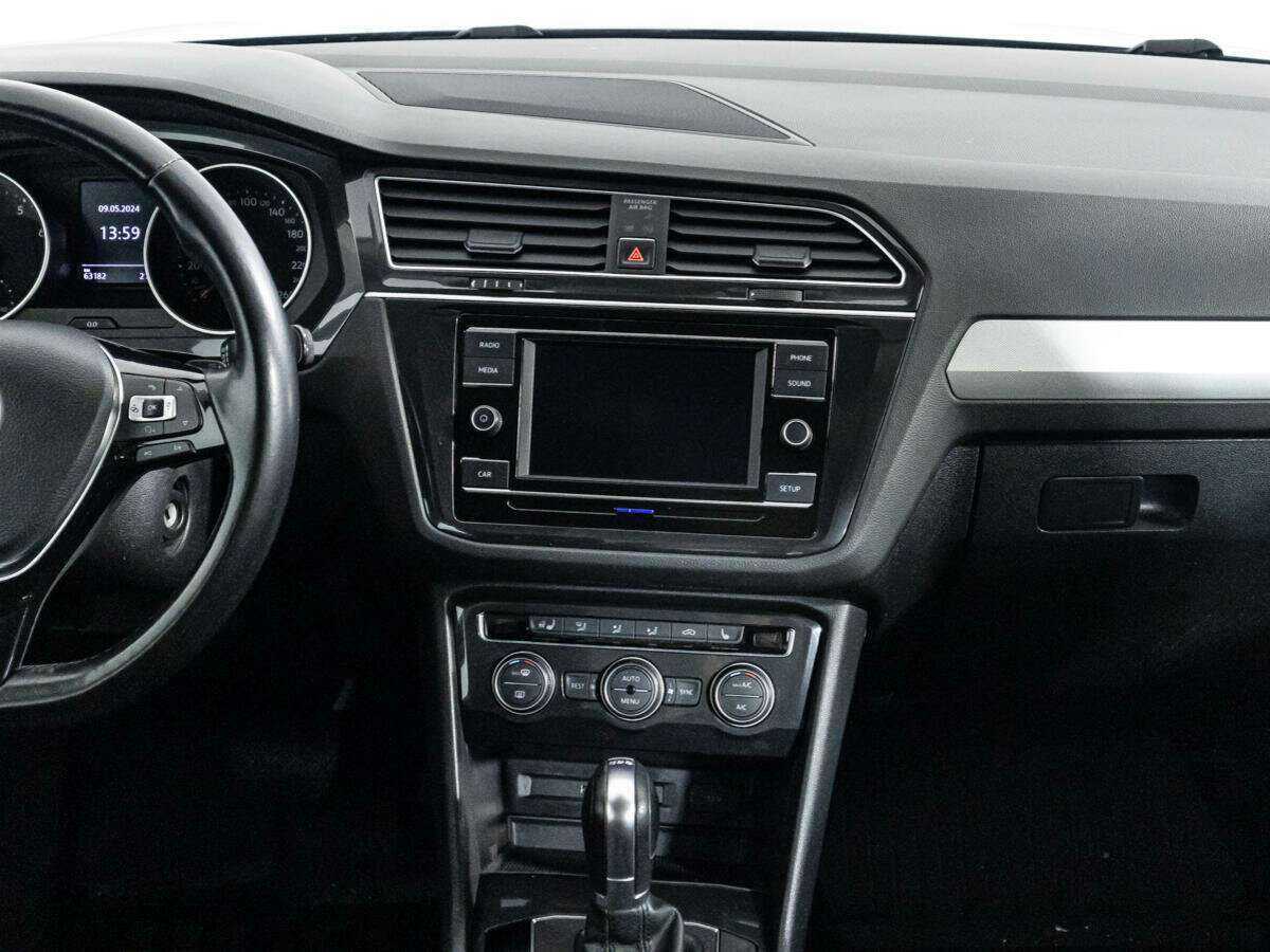Volkswagen Tiguan с пробегом — 2017 год. Фото: #13