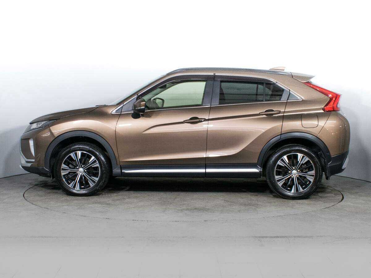Mitsubishi Eclipse Cross с пробегом — 2018 год. Фото: #7