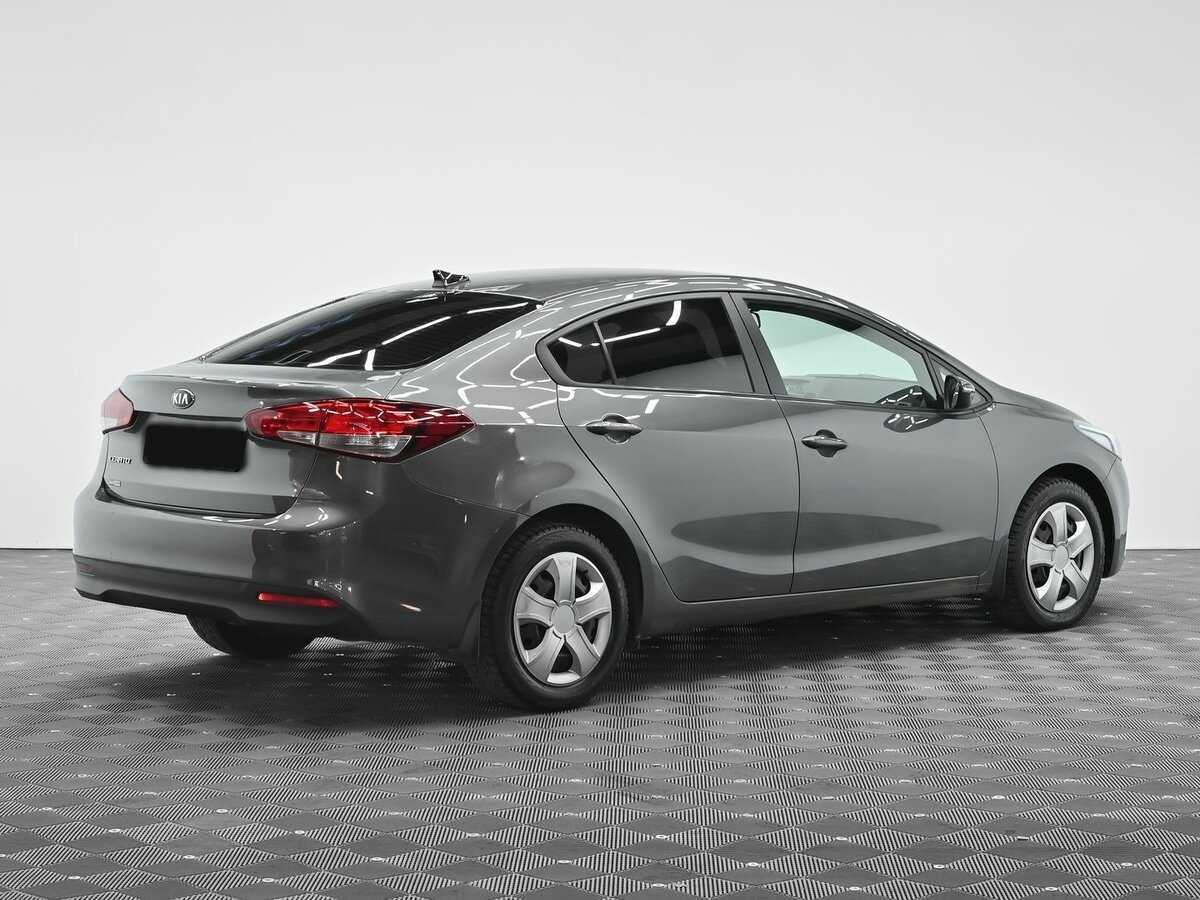 Kia Cerato с пробегом — 2018 год. Фото: #1