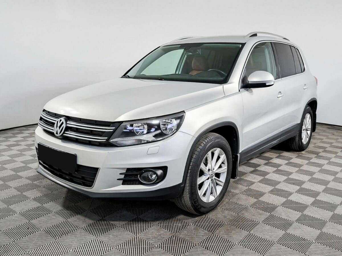 Volkswagen Tiguan с пробегом — 2012 год. Фото: #0