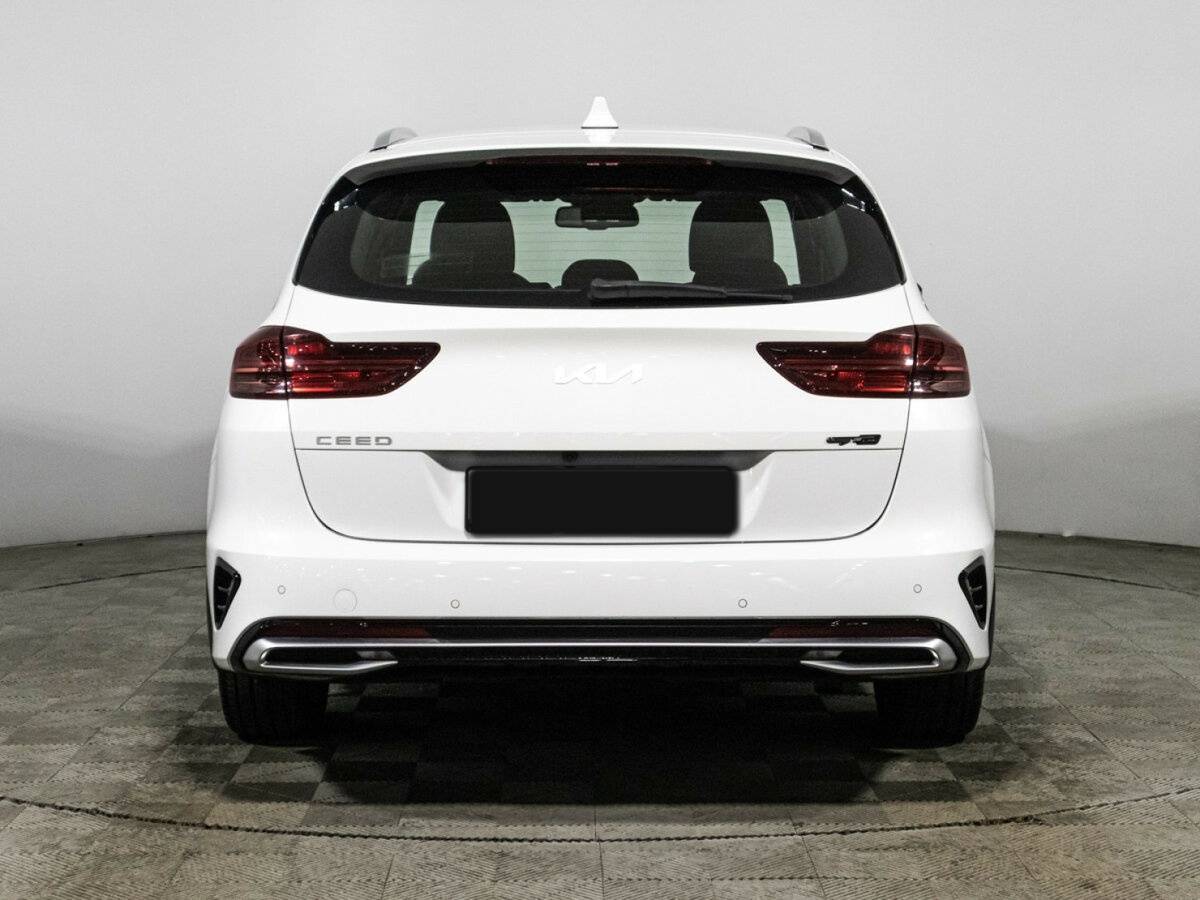 Kia Ceed с пробегом — 2021 год. Фото: #5