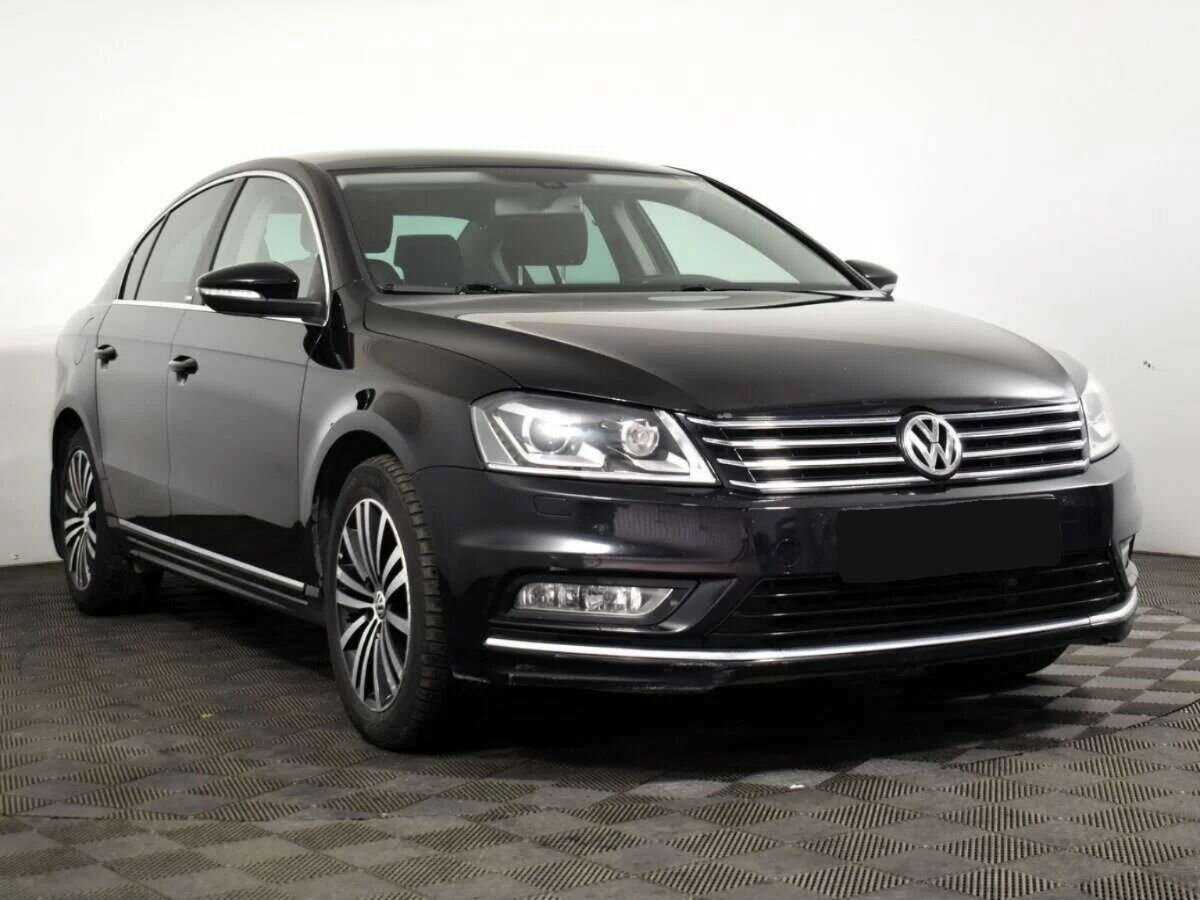 Volkswagen Passat с пробегом — 2014 год. Фото: #1