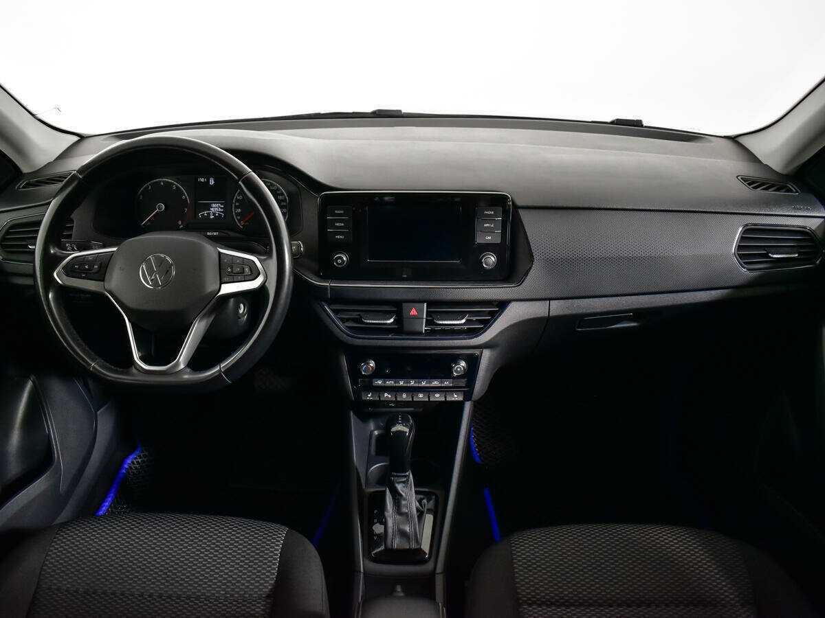 Volkswagen Polo с пробегом — 2021 год. Фото: #9