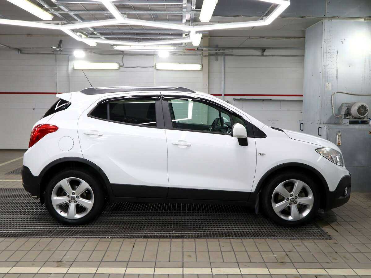 Opel Mokka с пробегом — 2013 год. Фото: #2