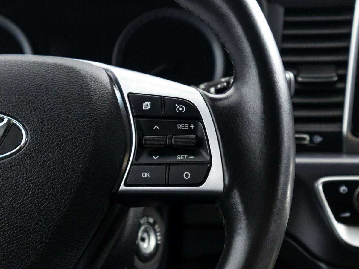 Hyundai Sonata с пробегом — 2018 год. Фото: #18