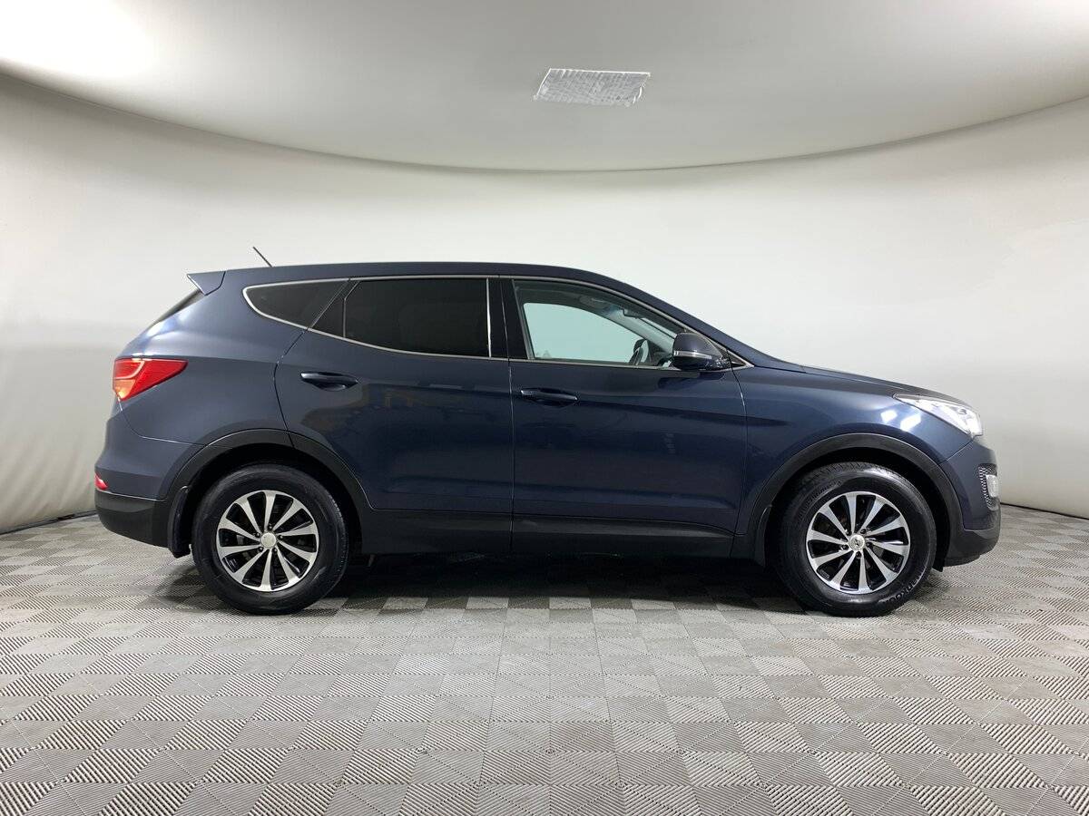 Hyundai Santa Fe с пробегом — 2014 год. Фото: #3