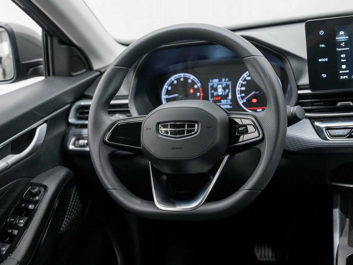 Geely Emgrand с пробегом — 2023 год. Фото: #10