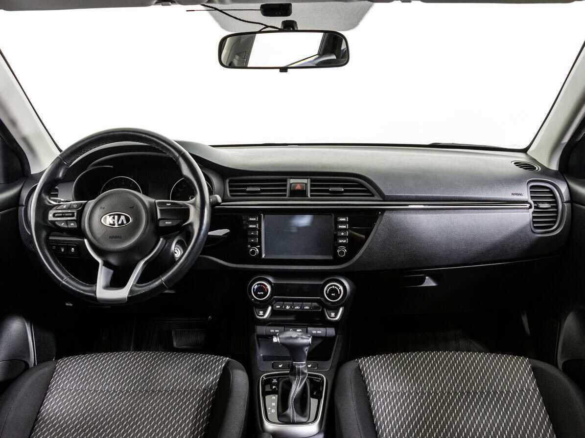 Kia Rio с пробегом — 2018 год. Фото: #12