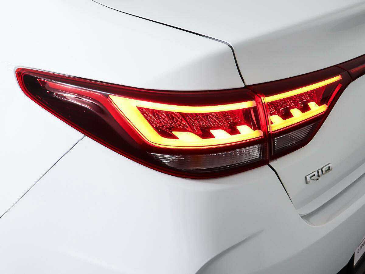 Kia Rio с пробегом — 2021 год. Фото: #19