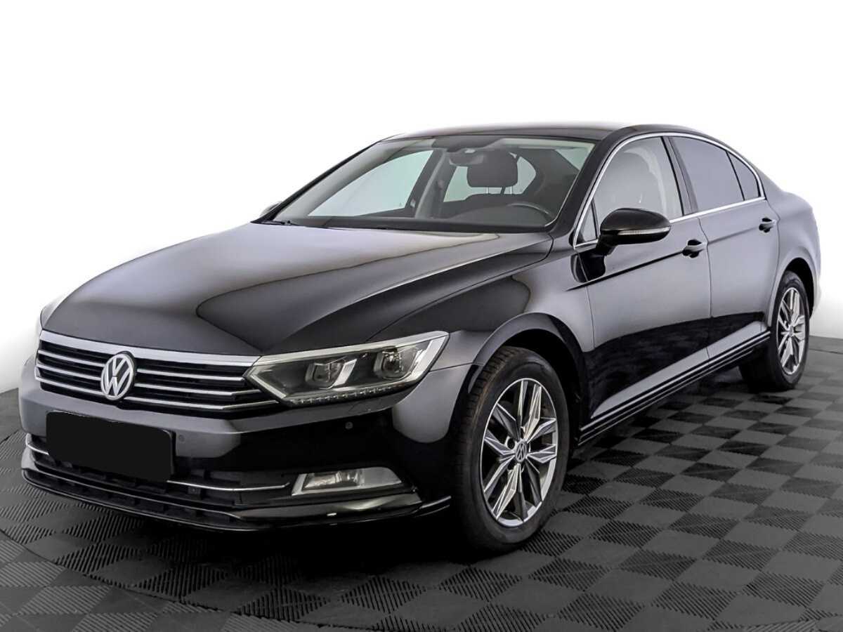 Volkswagen Passat с пробегом — 2018 год. Посмотреть фото