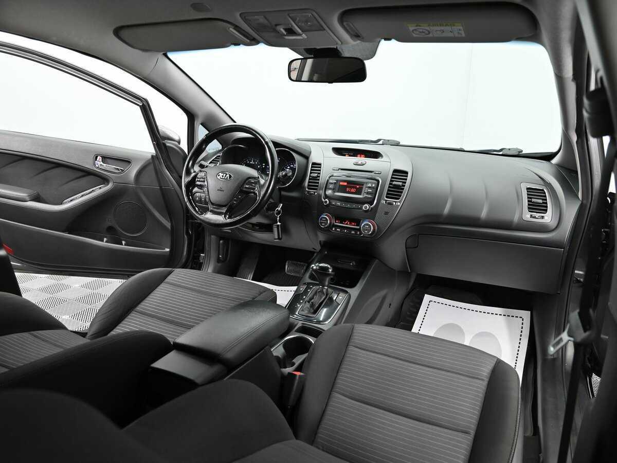 Kia Cerato с пробегом — 2019 год. Фото: #9