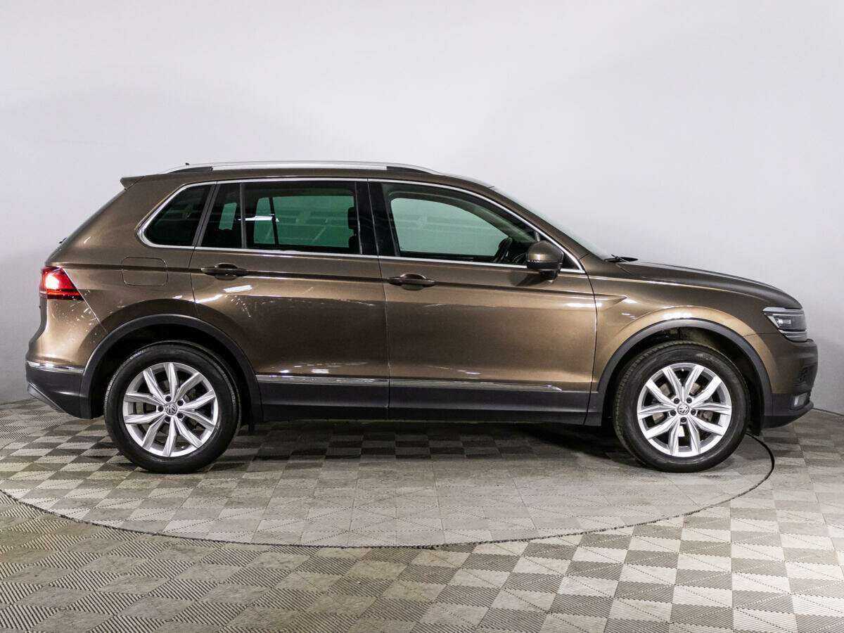 Volkswagen Tiguan с пробегом — 2018 год. Фото: #3