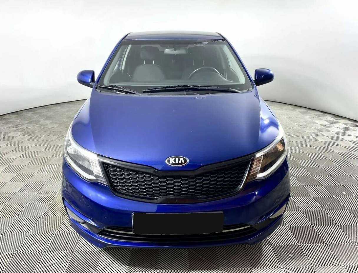 Kia Rio с пробегом — 2015 год. Фото: #2