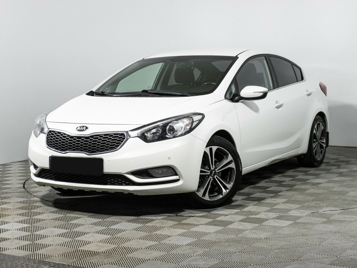 Kia Cerato с пробегом — 2015 год. Фото: #0