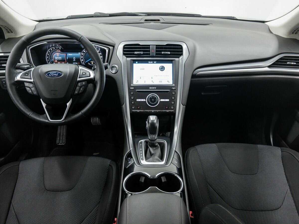 Ford Mondeo с пробегом — 2017 год. Фото: #10