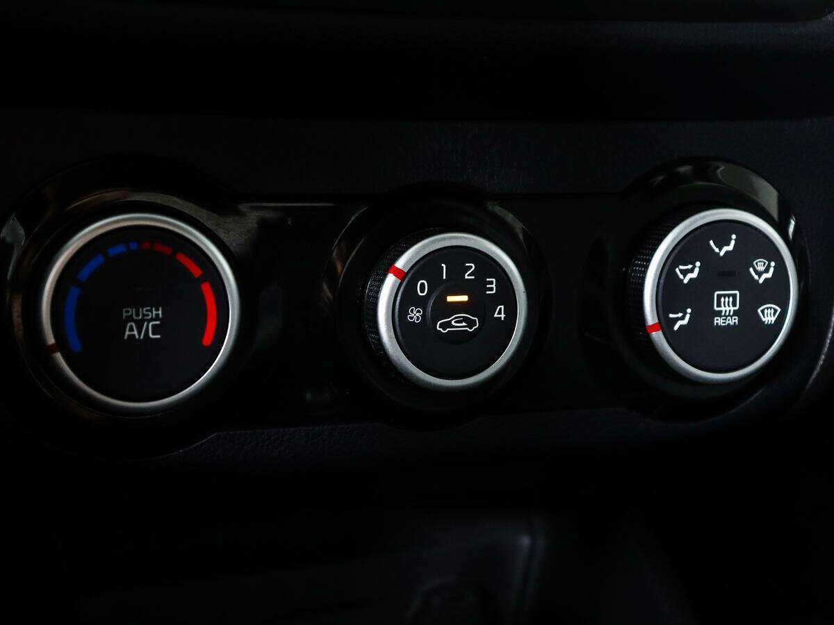 Kia Rio с пробегом — 2017 год. Фото: #15