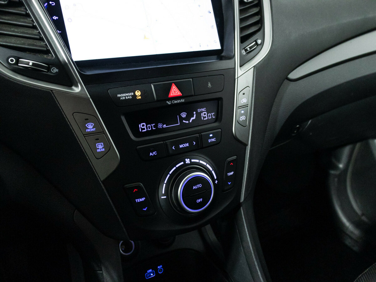 Hyundai Santa Fe с пробегом — 2017 год. Фото: #0