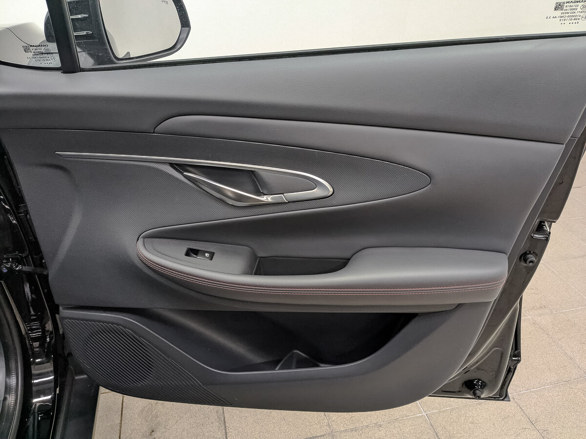 Changan UNI-T с пробегом — 2024 год. Фото: #23