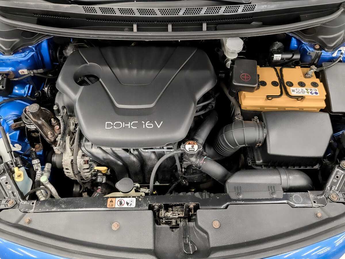 Kia Cerato с пробегом — 2013 год. Фото: #8