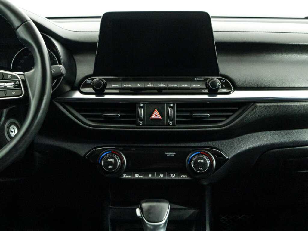 Kia Cerato с пробегом — 2021 год. Фото: #13