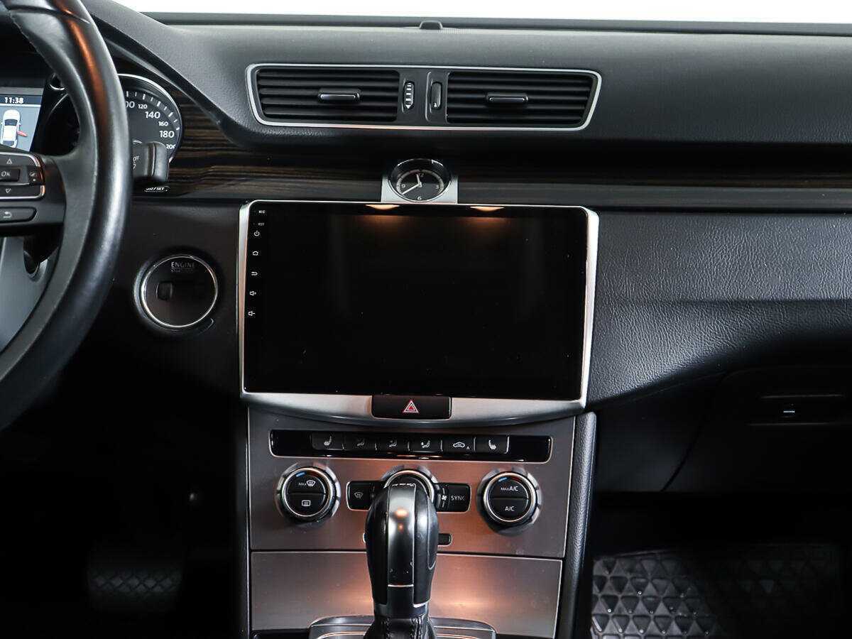 Volkswagen Passat CC с пробегом — 2013 год. Фото: #11