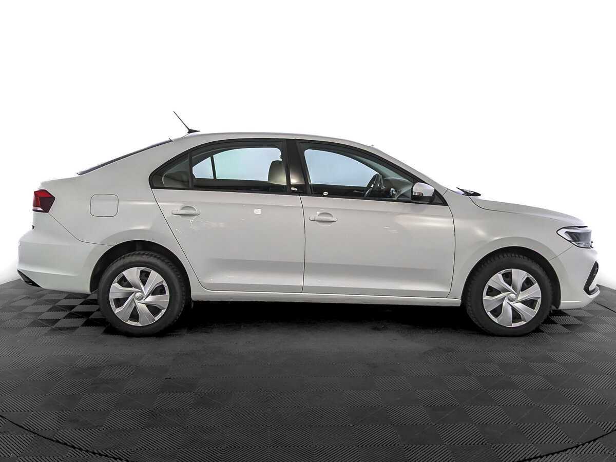 Volkswagen Polo с пробегом — 2020 год. Фото: #3