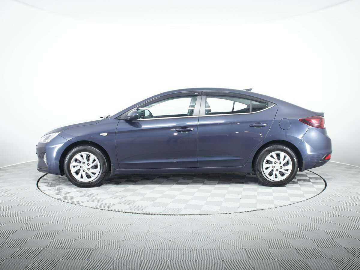 Hyundai Elantra с пробегом — 2020 год. Фото: #7