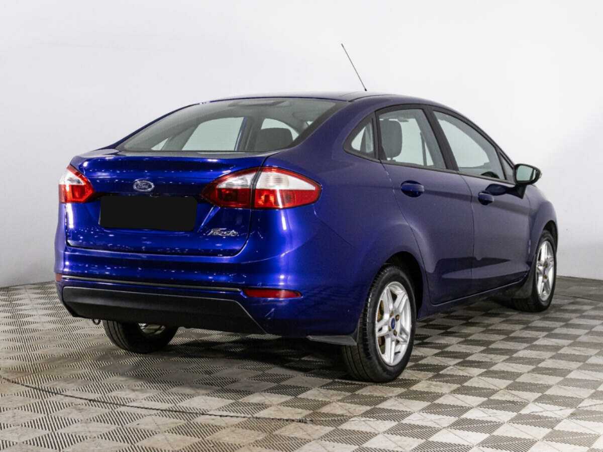 Ford Fiesta с пробегом — 2016 год. Фото: #4