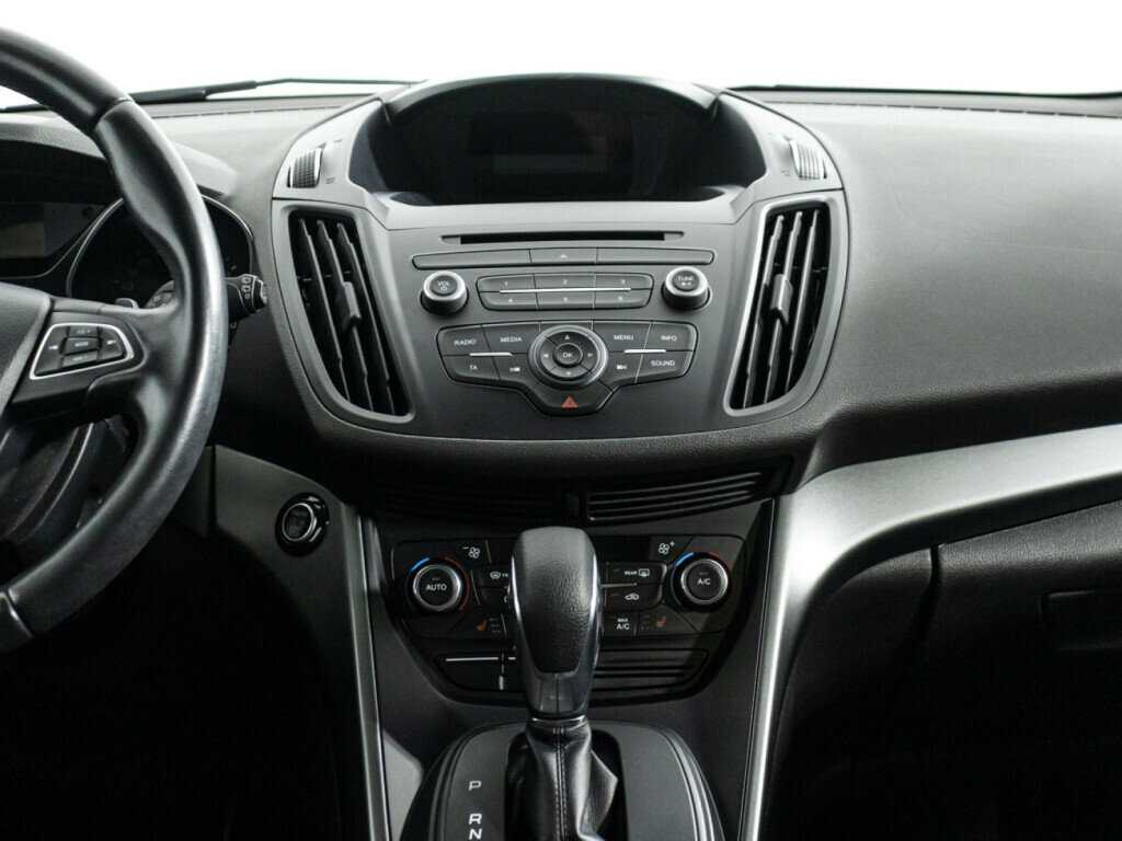 Ford Kuga с пробегом — 2018 год. Фото: #13