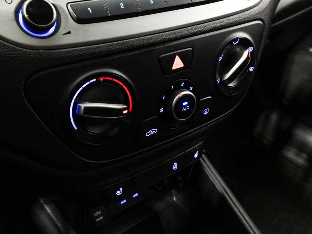 Hyundai Solaris с пробегом — 2017 год. Фото: #14