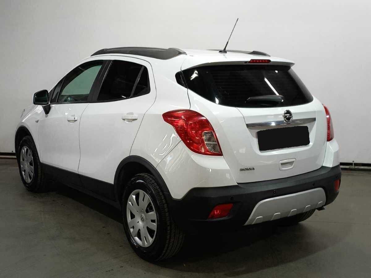 Opel Mokka с пробегом — 2014 год. Фото: #6