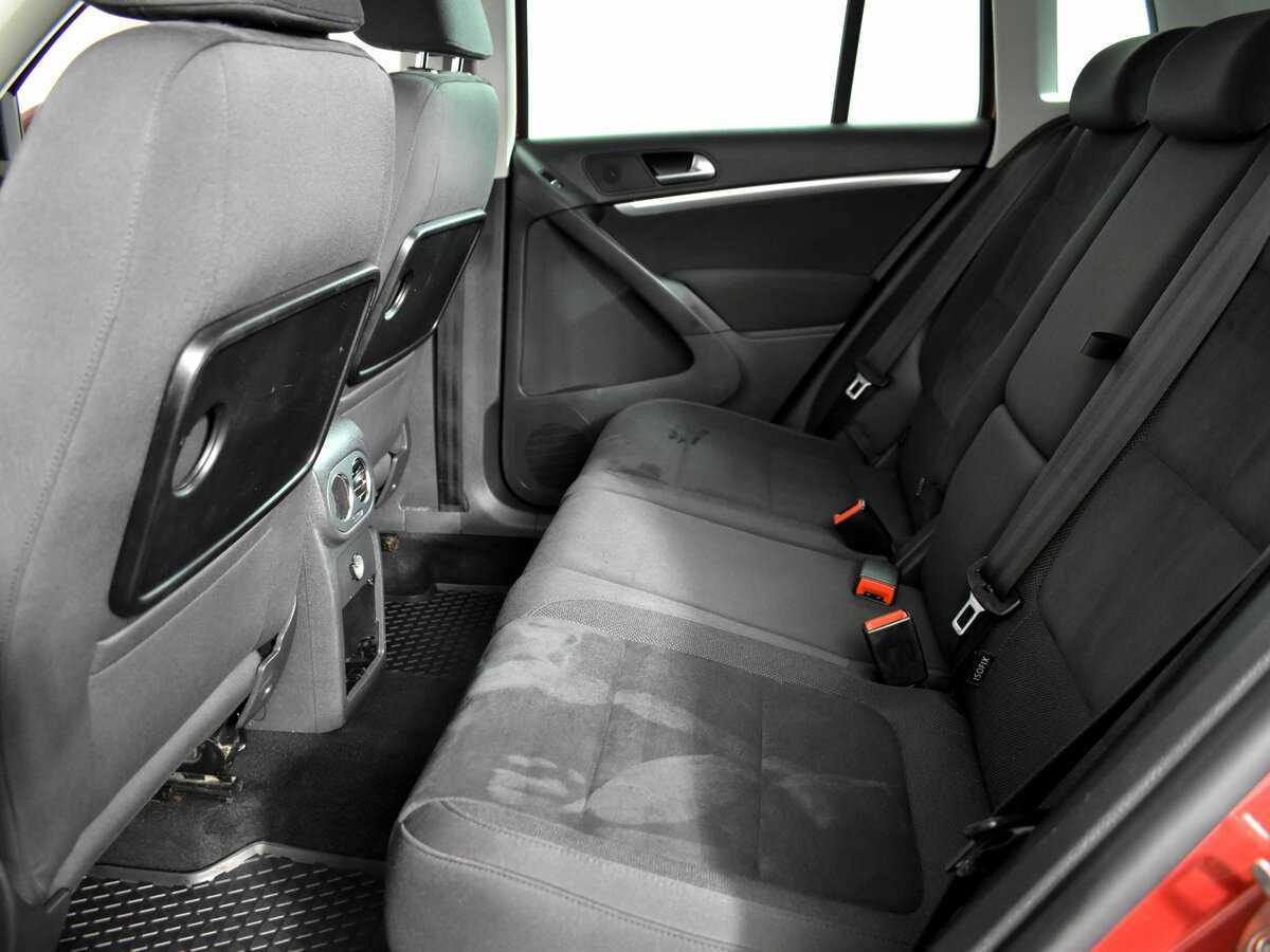 Volkswagen Tiguan с пробегом — 2012 год. Фото: #8
