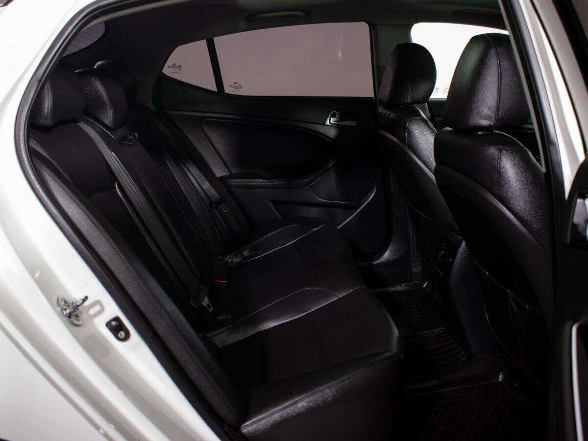 Kia Optima с пробегом — 2014 год. Фото: #8