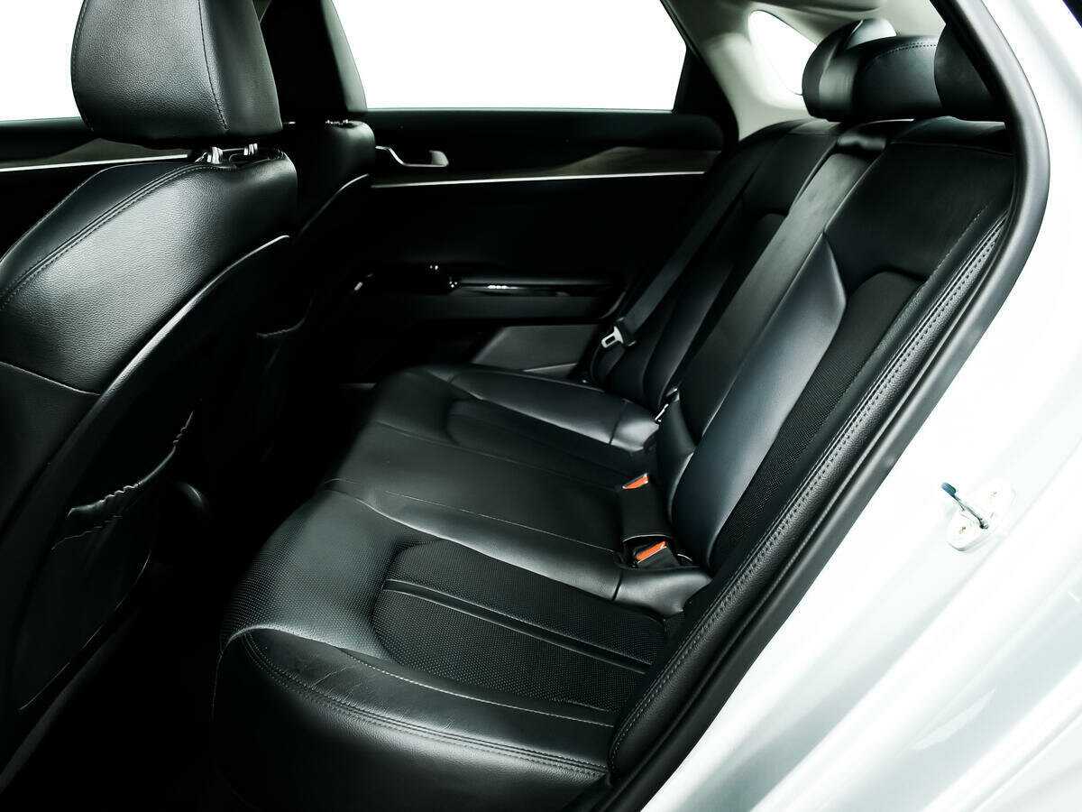 Kia K5 с пробегом — 2021 год. Фото: #11