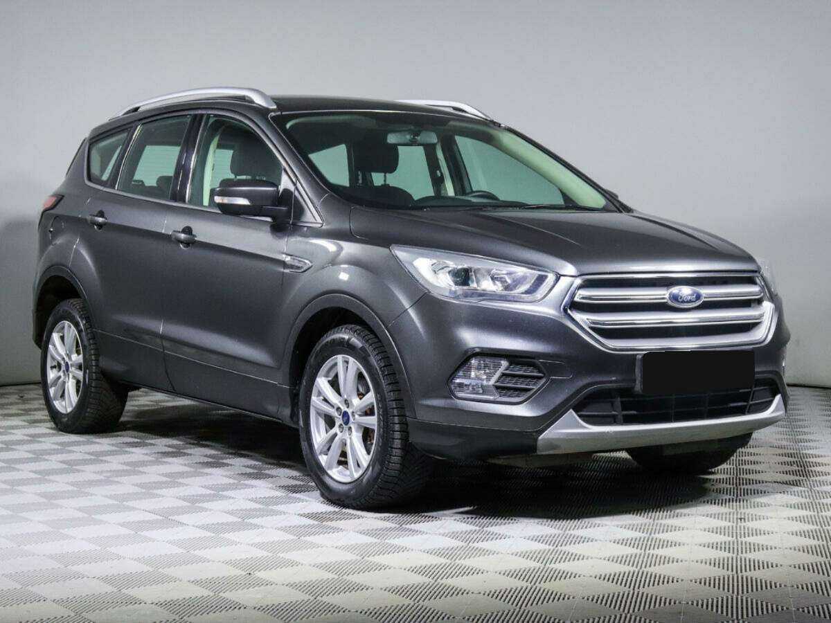 Ford Kuga с пробегом — 2018 год. Фото: #2
